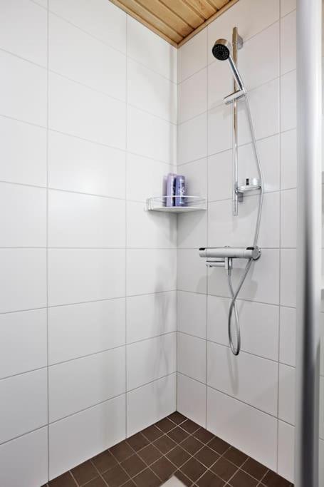 Rauhallinen Kolmio Omalla Saunalla Tampereen Keskustassa Exterior photo